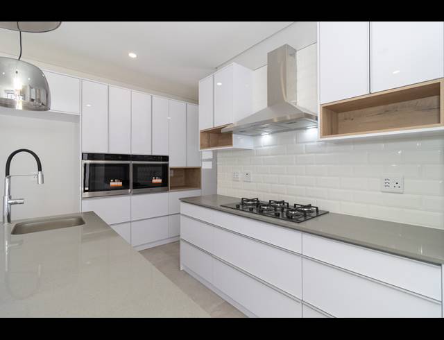 4 BEDROOM HOUSE FOR SALE IN SANDOWN